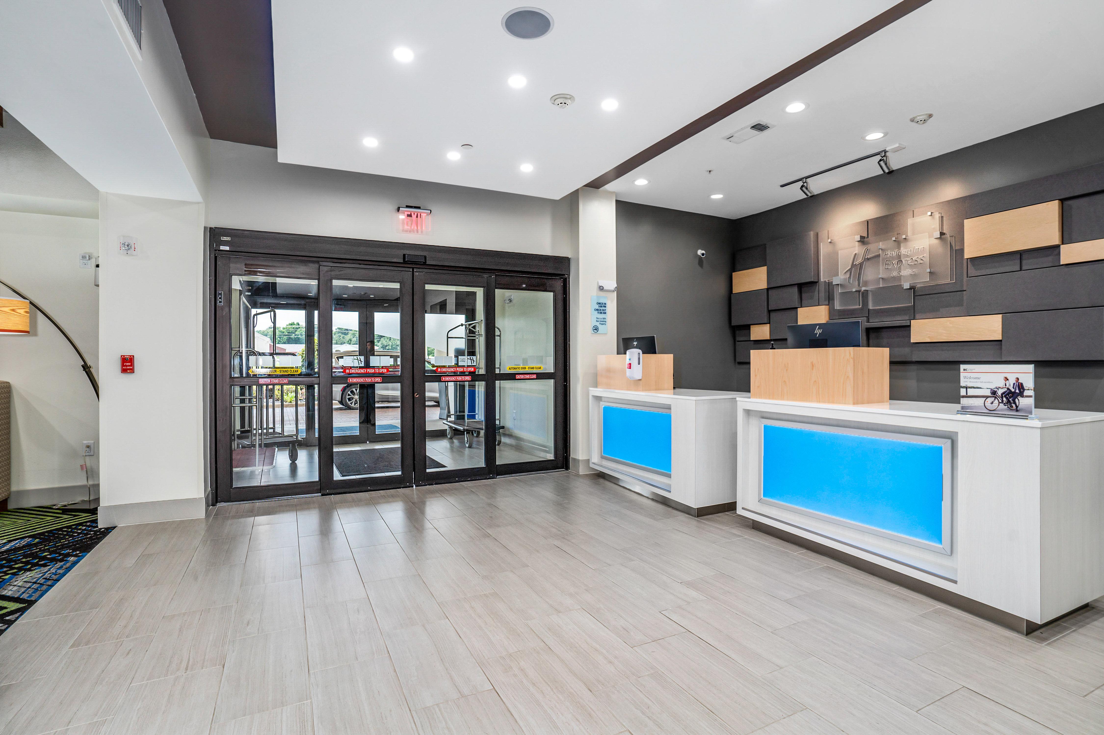 Holiday Inn Express & Suites Van Buren-Fort Smith Area, An Ihg Hotel Exterior foto