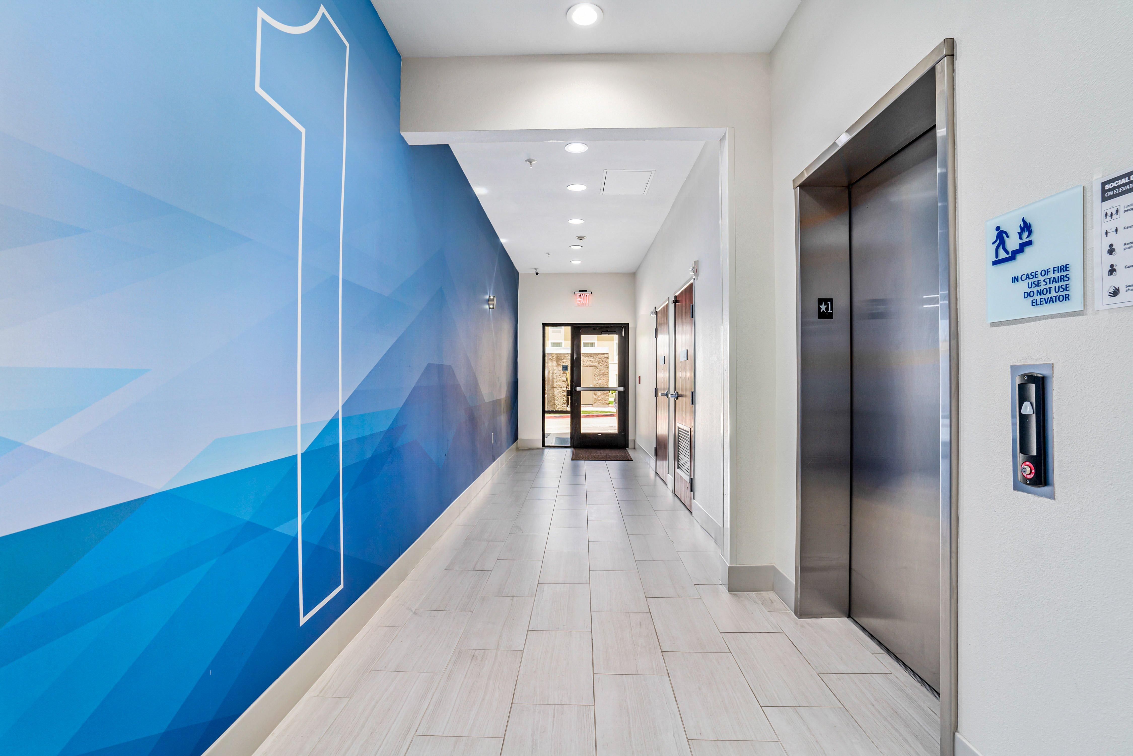 Holiday Inn Express & Suites Van Buren-Fort Smith Area, An Ihg Hotel Exterior foto
